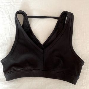 Alo yoga Togetherness sports bra